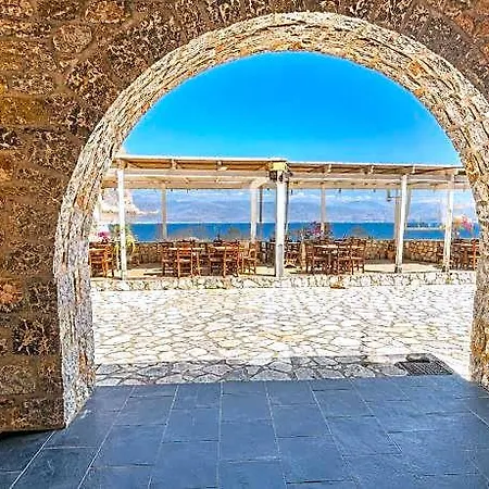 Lalloudes Ξενοδοχείο 3*