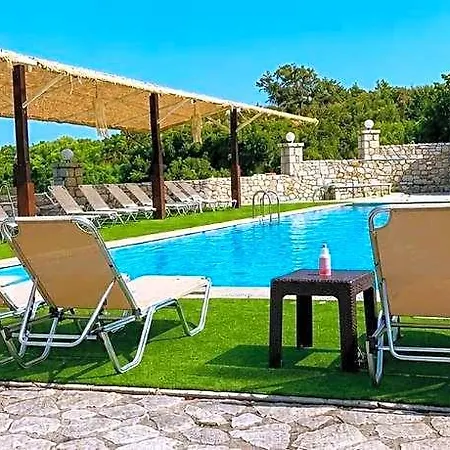 Lalloudes Ξενοδοχείο Κότρωνας