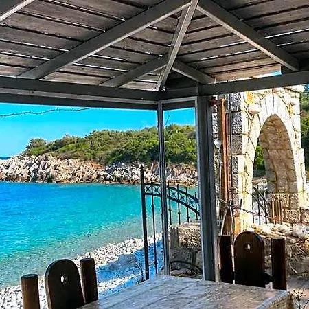 Lalloudes Ξενοδοχείο